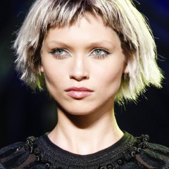 La coupe punk, la coiffure tendance par Marc Jacobs