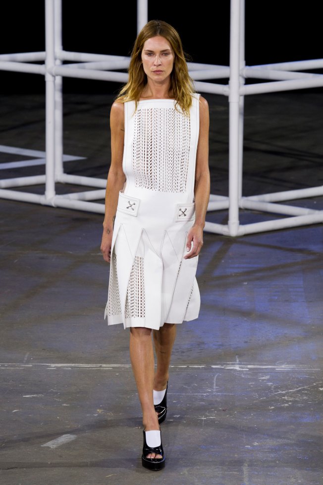 erin wasson no make up alexander wang pap ss 2014