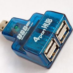 Une multiprise USB (HUB) pour connecter plusieurs appareils sur son PC